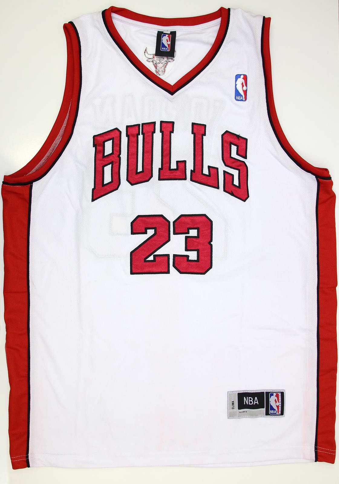 MICHAEL JORDAN Hand Signed Chicago Bulls Singlet Jersey with COA