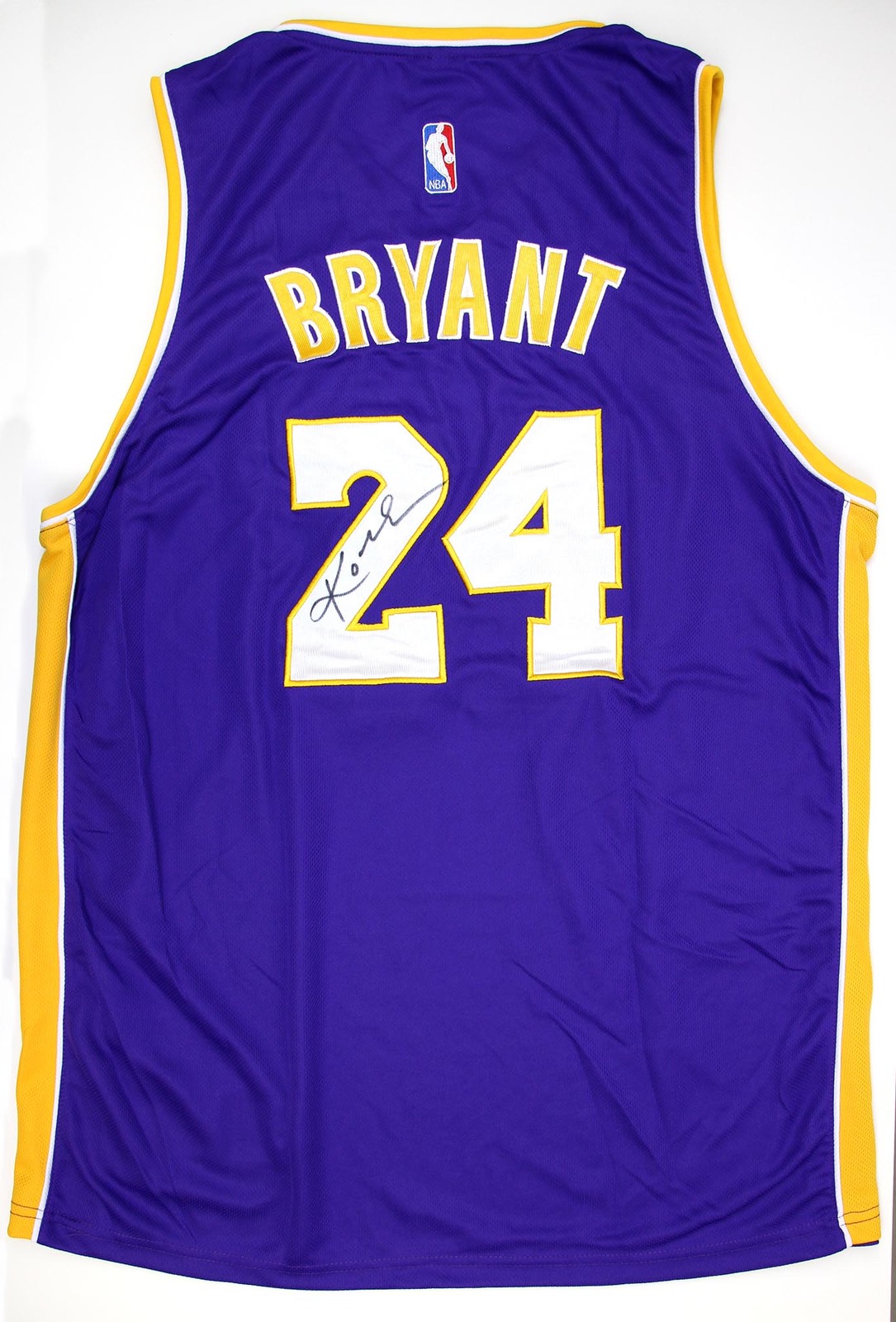 KOBE BRYANT Hand Signed LA Lakers 