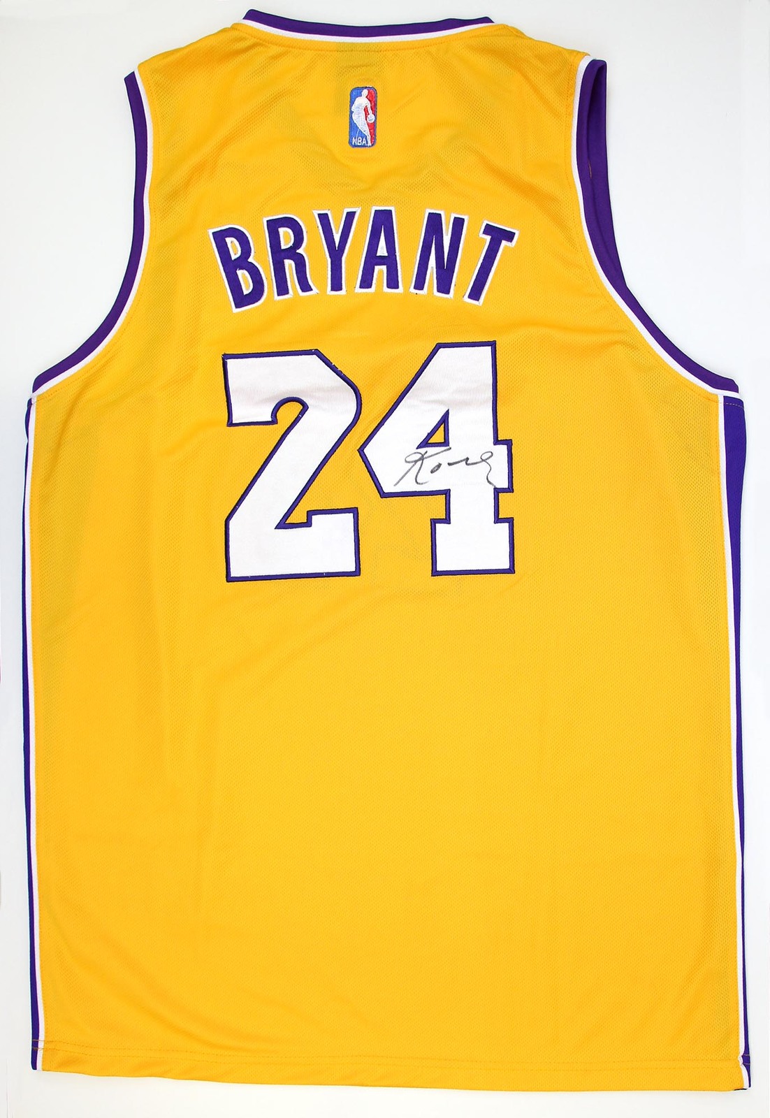 lakers kobe jersey signed