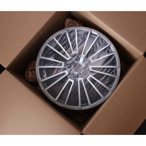 NEW GENUINE HSV WHEEL RIM VE VE2 Senator 19" x 8" 10B-060802-C