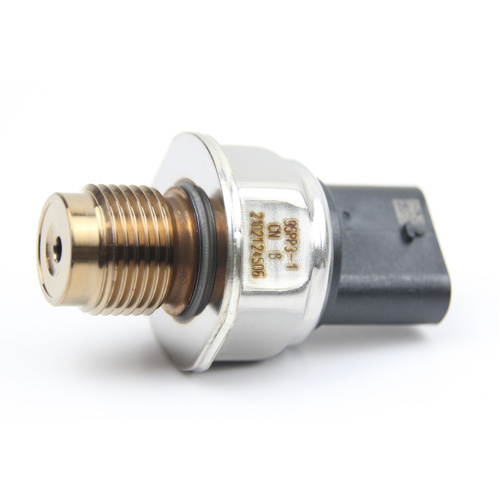 NEW GENUINE GM Fuel Pressure Sensor GM 12686809 2017-2023 Chevrolet Silverado DURAMAX