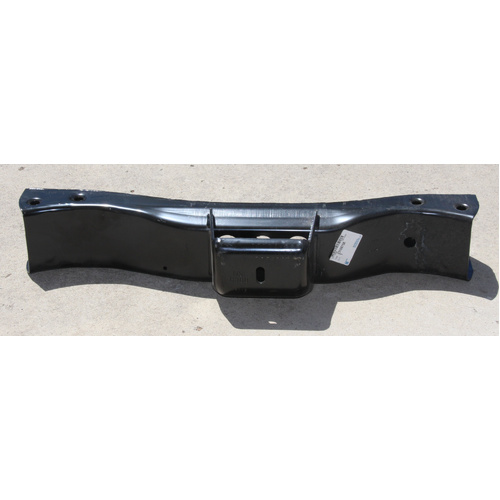 NEW GENUINE GM 23108758 Crossmember 2011-2019 Chevrolet Silverado 2500 3500 HSV