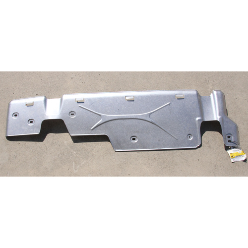 NEW GENUINE 23371921 Fuel Tank Heat Shield 2011-2019 Chevrolet Silverado 2500 3500