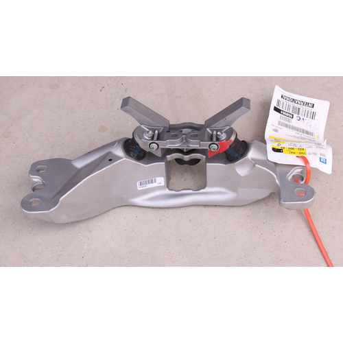 NEW GENUINE GM 2016-2018 HSV Chevrolet Camaro 2SS Automatic 8L90 Transmission Mount CROSSMEMBER 23424567
