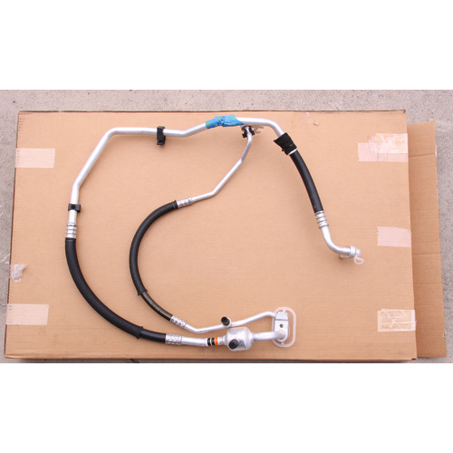 GENUINE GM HSV Chevrolet Silverado (2017-2019) A/C Compressor Hose Assembly 84043114