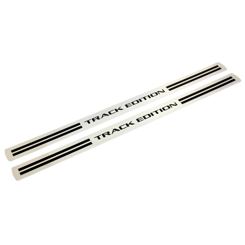 GENUINE HSV VF GEN-F2 Clubsport R8 Track Edition FRONT Sill Scuff Plates PAIR NEW MY16 2016